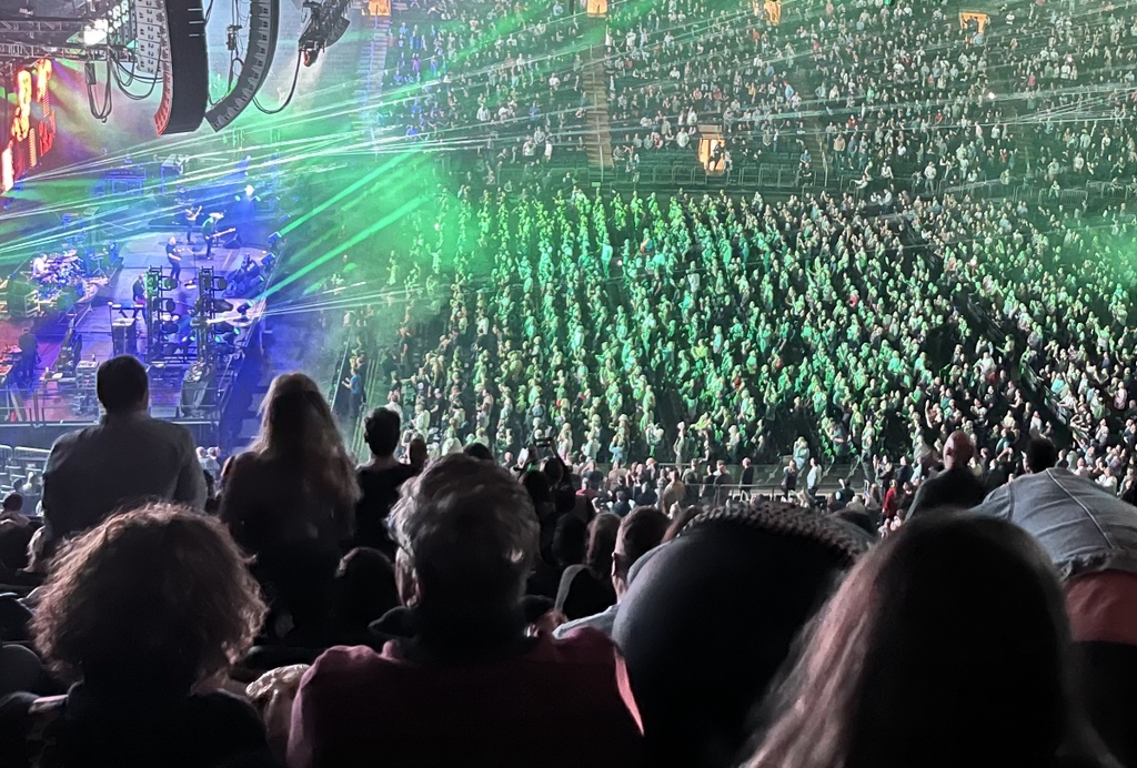 Seeing New Order and Pet Shop Boys (from some nosebleed seats at MSG as usual) really brought me back to 1988 and joins Depeche Mode (2017) and Pixies (2004) as one of the great “better late than never” shows I never thought I’d see. Stephen Morris, Neil Tennant, ageless.