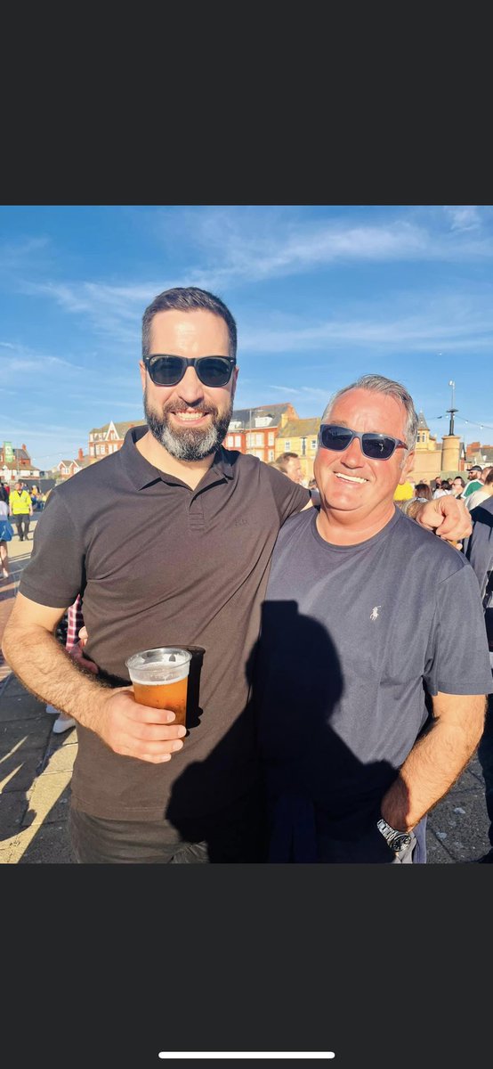 Happy birthday to my amazing dad <a href="/AndrewDuncanJo2/">Andrew Duncan Jones🏴󠁧󠁢󠁷󠁬󠁳󠁿</a> x