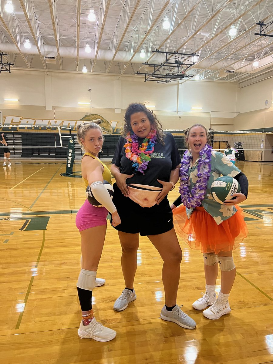 CLHawkVB's tweet photo. We are themed out for the next 4 Wednesday practices!!! Today was WACKY WEDNESDAY and boy we looked wacky today! @CL_Hawks @CLHSPrincipal @AbcClhs @BMar1842 @Marshakh10 πππ#pointhawks https://t.co/G6sy7WKFzk