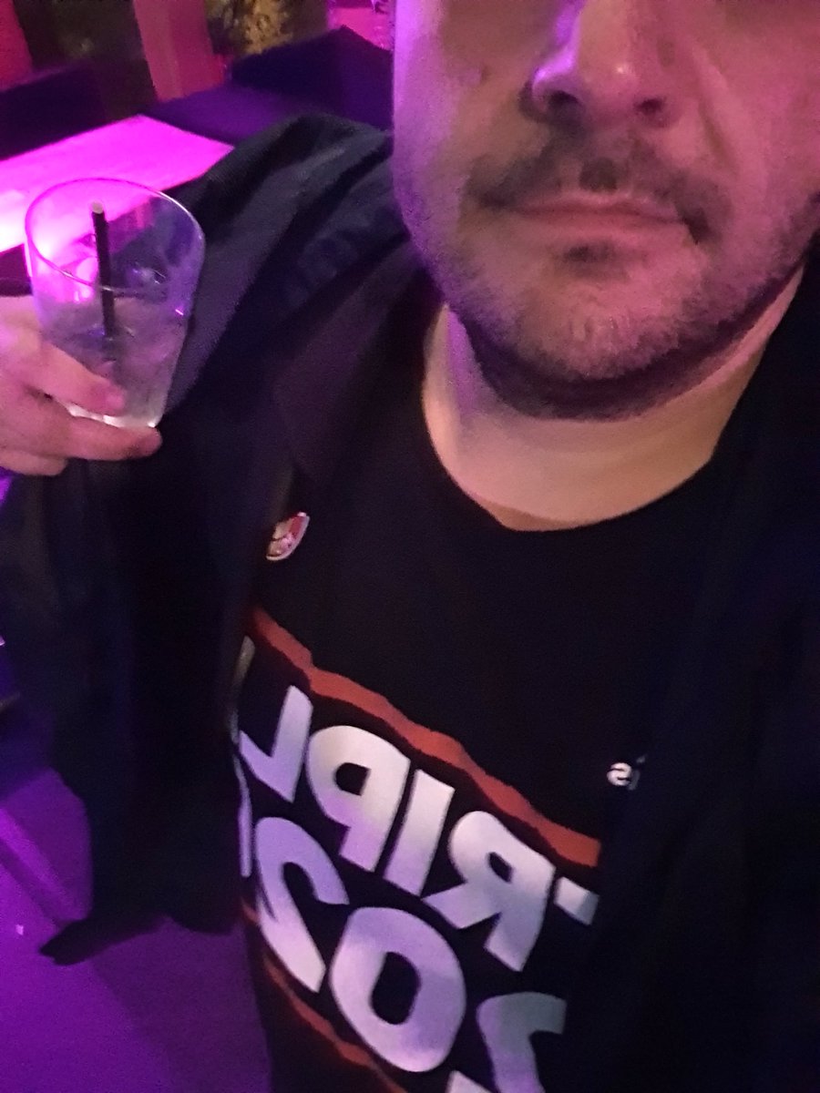 ElRalphez's tweet photo. I know that half is missing but dig that @PSG_English #ozrooftop #Paris #Triple2020 https://t.co/XqBfTOuyzV