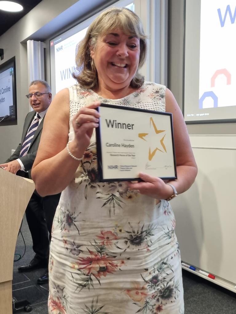 Royal Berkshire NHS - Research & Innovation (@berksresearch) on Twitter photo Winner Research Nurse of the year @NIHRCRN_tvsm <a href="/RBNHSFT/">Royal Berkshire NHS Foundation Trust</a> @CEO_RoyalBerks <a href="/atul_kapila2/">Atul Kapila</a> Winner Research Nurse of the year @NIHRCRN_tvsm <a href="/RBNHSFT/">Royal Berkshire NHS Foundation Trust</a> @CEO_RoyalBerks <a href="/atul_kapila2/">Atul Kapila</a>