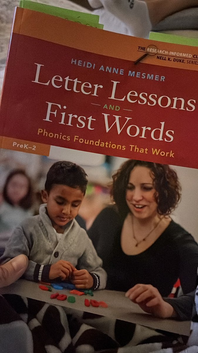 Eeeek! I got happy mail today &amp; I am so excited to dive in to better teach my little readers! When I grow, they grow 🧠🤓📚#alwayslearning