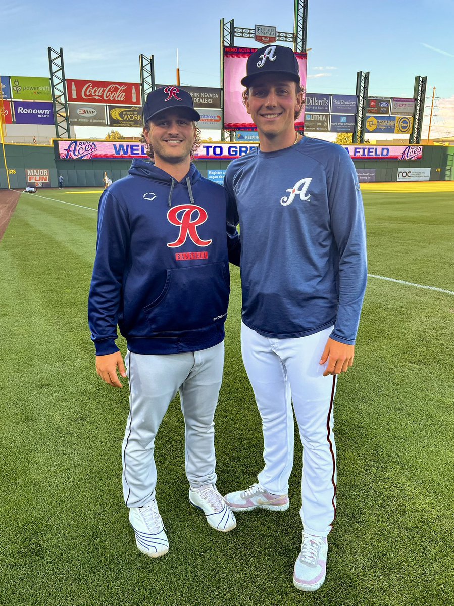 BUKnightsBSB's tweet photo. Two of Bellarmine’s best. 

@AustinWarner_ | @b_pfaadt 

#ProBUKnights | #SwordsUpBU https://t.co/ddqQiMKvDR