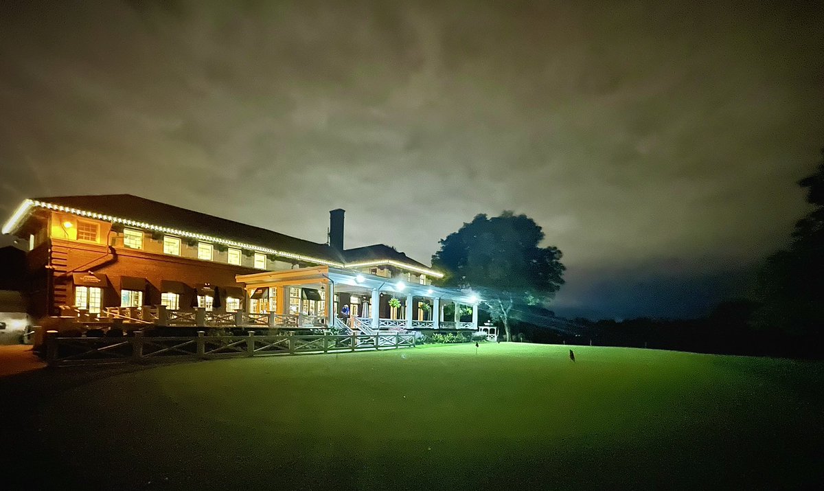 Beautiful evening <a href="/ScarboroGolf/">Scarboro Golf & Country Club</a> … shame the golf season ends soon 😢