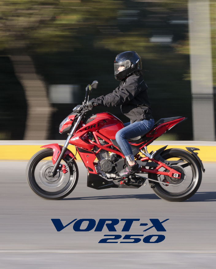 ItalikaOficial's tweet photo. ¡Piloto!
Nuestras motocicletas siempre estarán listas para lo que necesites, para trabajar, para salir a rodar con tus amigos o para elevar tu adrenalina al máximo, por eso, aquí tienes algunos modelos 😎🤩👇
#ITALIKA #ElMotorDeTuVida #AT110RT #DM150 #FT150 #VortX250 https://t.co/OohF0Cjcg6