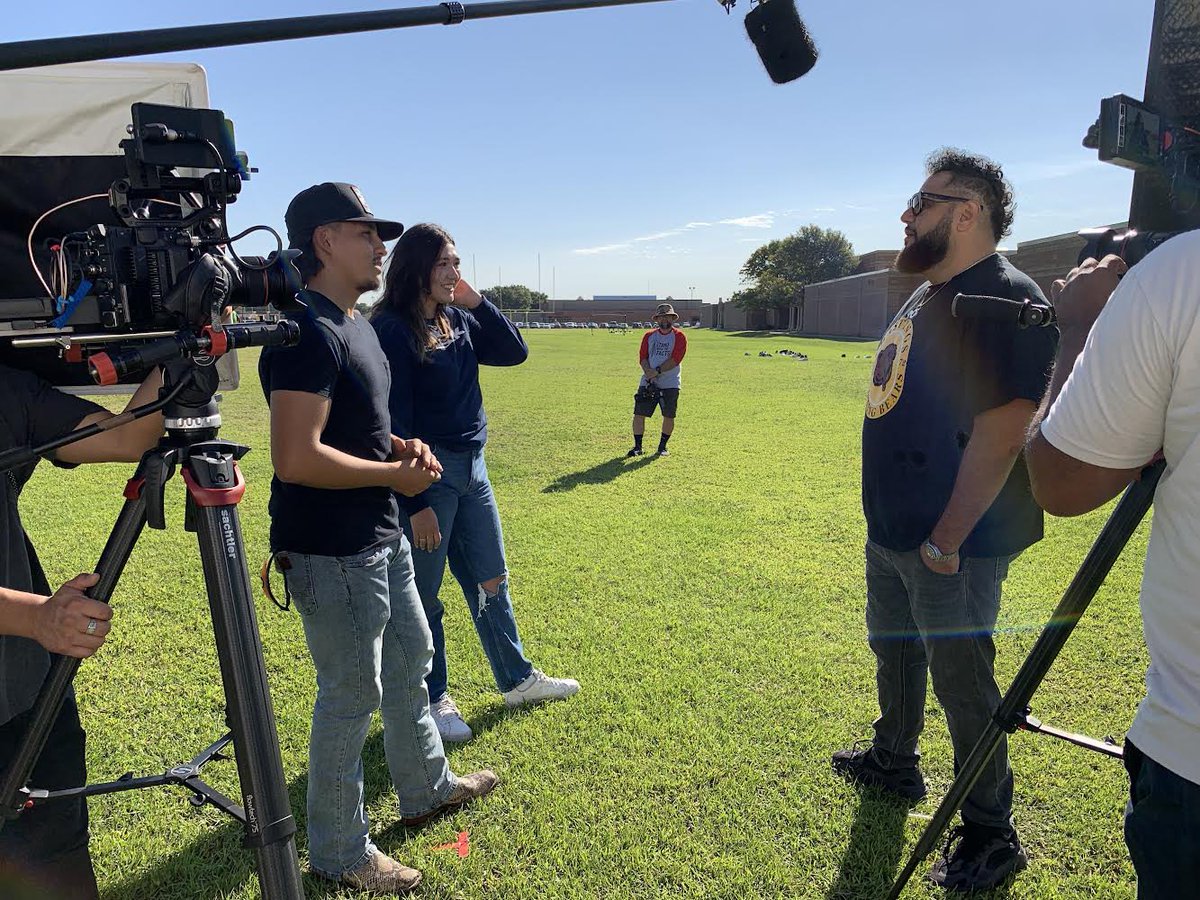 What a day?!? <a href="/netflix/">Netflix</a> and <a href="/blackadammovie/">Black Adam Movie</a> star <a href="/realmoamer/">MO AMER</a> stopped by to spend time with the @elsiksoccerboys! A TRUE Alief/Houston Legend community #love #legend  #moamer #houston #texas #elsik #hastings #welcometoalief #pbs #photooftheday #repost #happy
