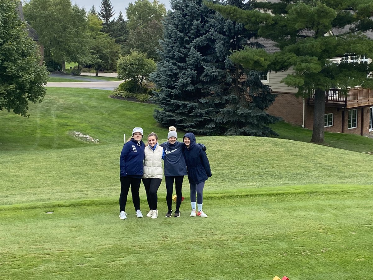 Scarlett472's tweet photo. Last JV golf match against Clarkston today at Pine Knob! It was a cold one so there may have been a few shenanigans to warm up! @SCHSGirlsGolf https://t.co/oEGEUFGEy0