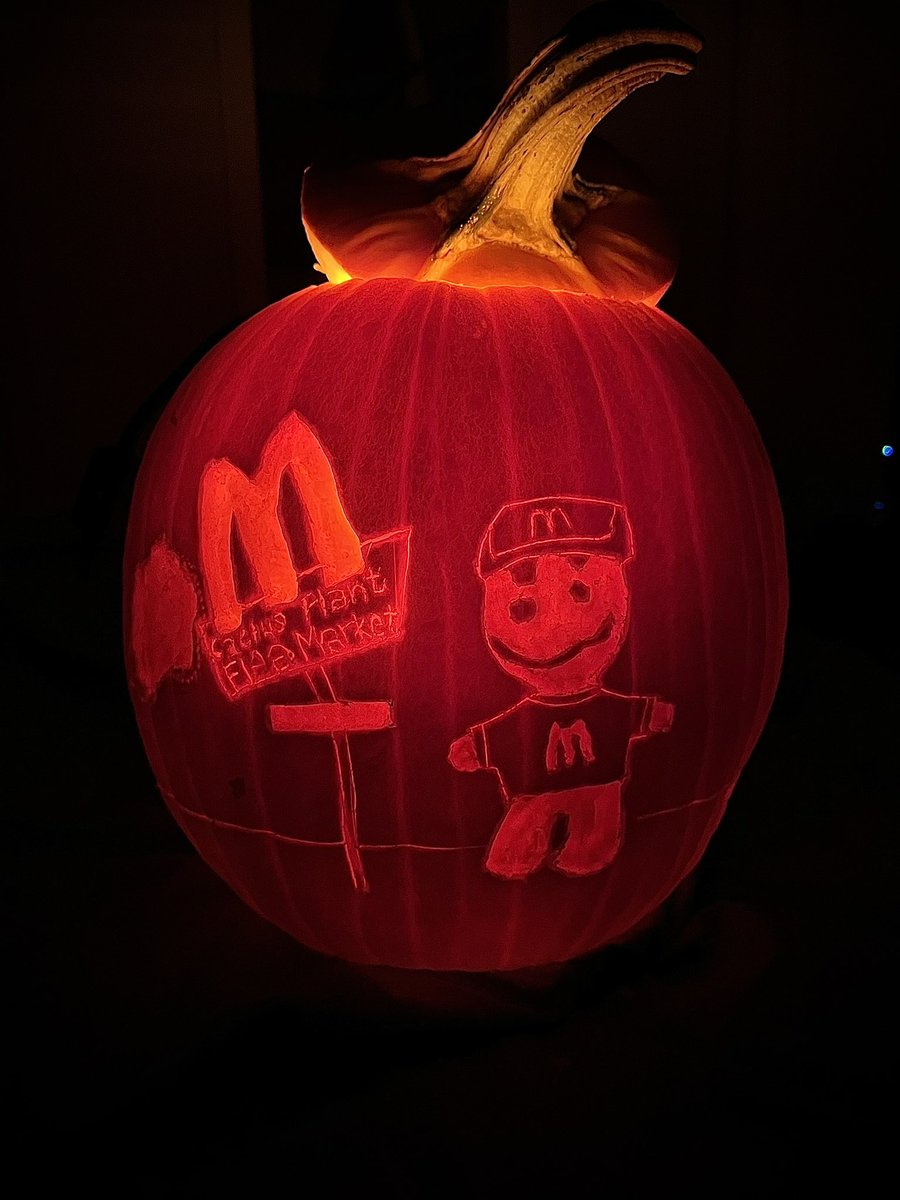 _malariedwards's tweet photo. @McDonalds This guy 🎃 https://t.co/rdfPMvc3Jb
