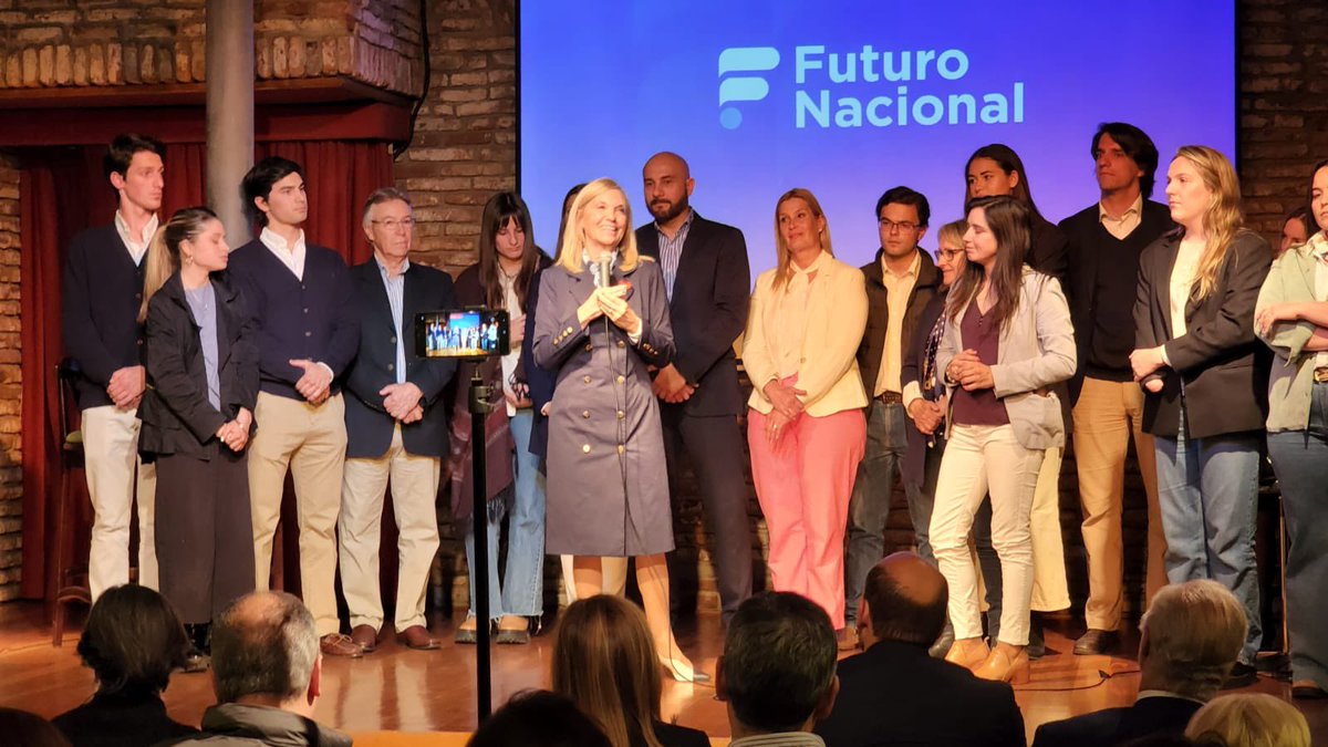 beatrizargimon's tweet photo. En el marco de las elecciones de jóvenes, con alegría y convicción presentamos hoy la Mesa Nacional de @FuturoNacional y a los candidatos a la elección. Una nueva corriente en la que hace tiempo venimos trabajando, que aparece para contribuir a la unidad dentro del @PNACIONAL. https://t.co/ksB4EQpVcf