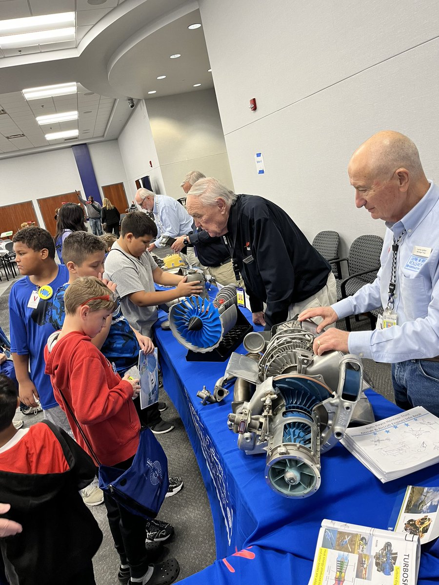 SFE_3820's tweet photo. Grateful for @RollsRoyceIndy and the experiences given to our 4th graders today. It was awesome to get back to a field trip again. #SfeSTEM #wearewayne https://t.co/1AGW8WGDLd