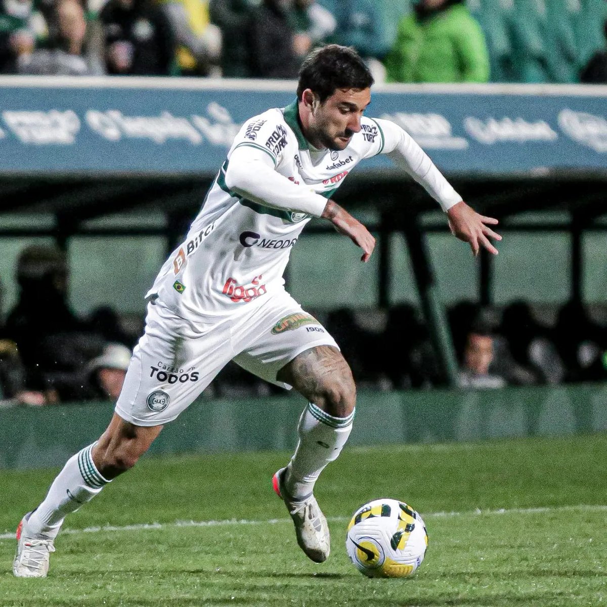 De volta e com uma vitória muito importante. Vamos! 💪🏻🙏🏻🇳🇬