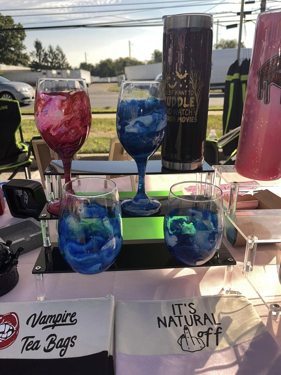 craftybabeusa's tweet photo. A sample of some of the homemade, custom &amp; fun projects I've created for a recent event. Enjoy! If you'd like to enjoy some or customize your own, please LMK.

#CraftyBabeUSA #supportsmallbusiness #homemade #custom https://t.co/9Dve2tqlaa
