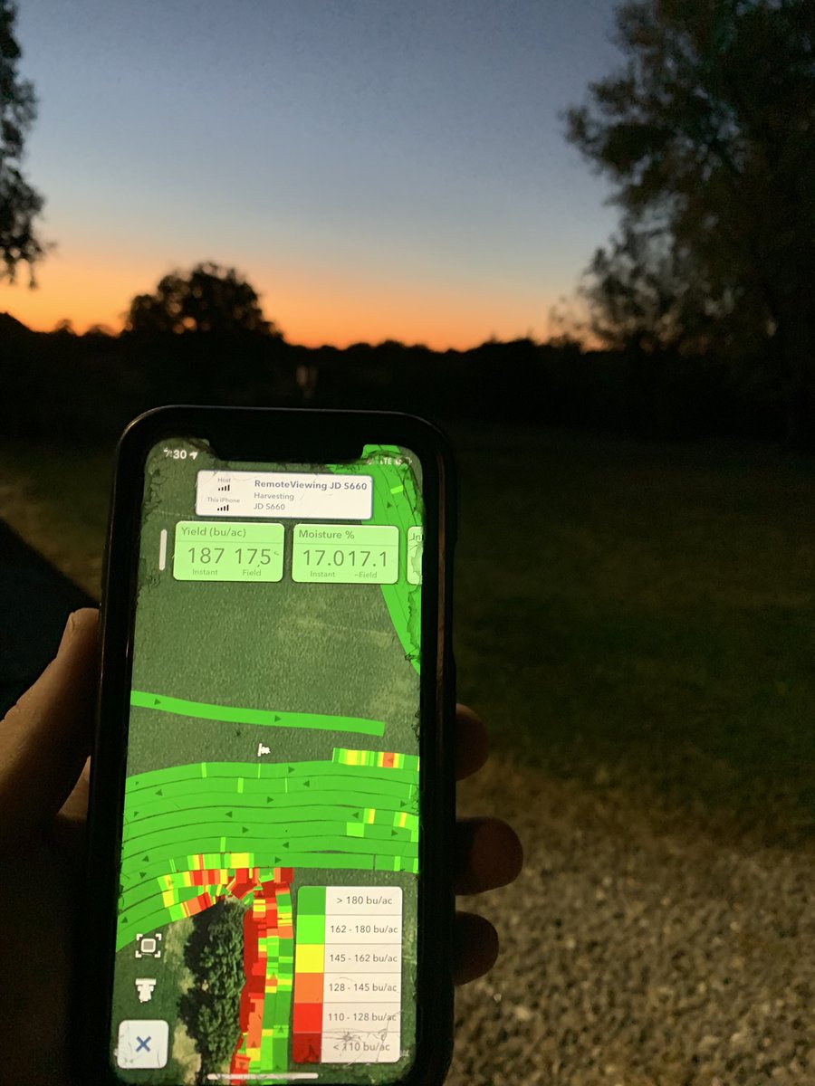 CarterKerr3's tweet image. A little #remoteview with a sunset @FieldView