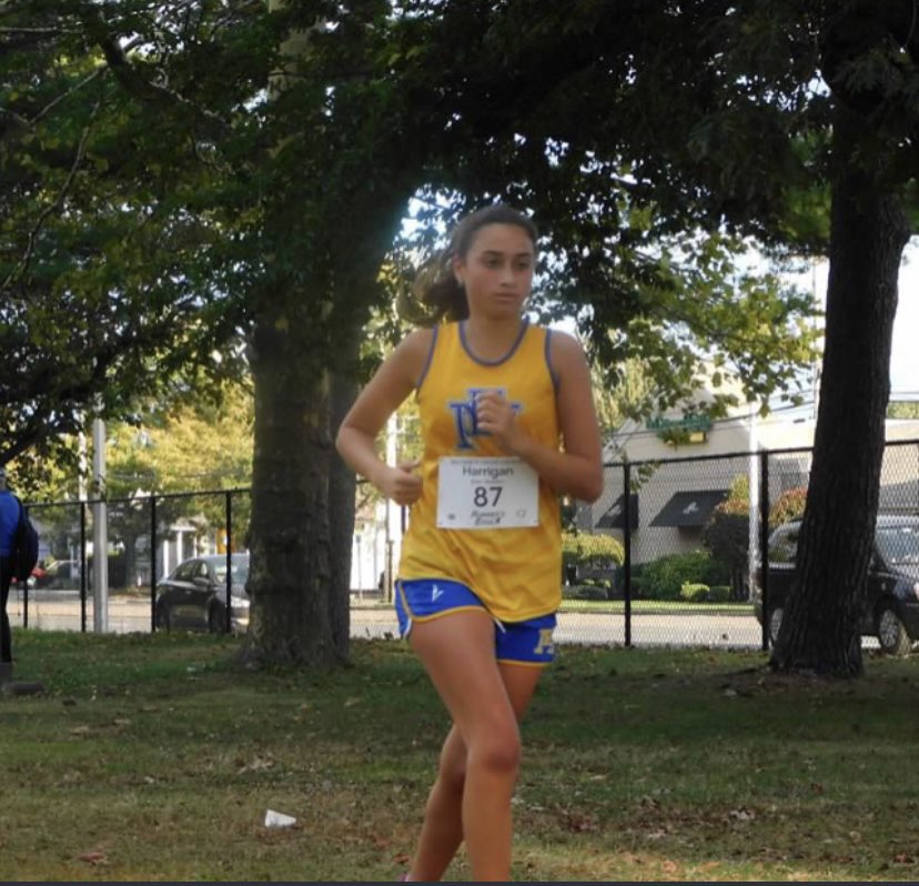 EMXCTF's tweet photo. 🚨COACH’S SHOUT OUT 3/6🚨
Sophia Harrigan threw down an aggressive second half of today’s race coming away with a 24:26.37 Season Best! #PositiveStrides https://t.co/FSu4VxktK1