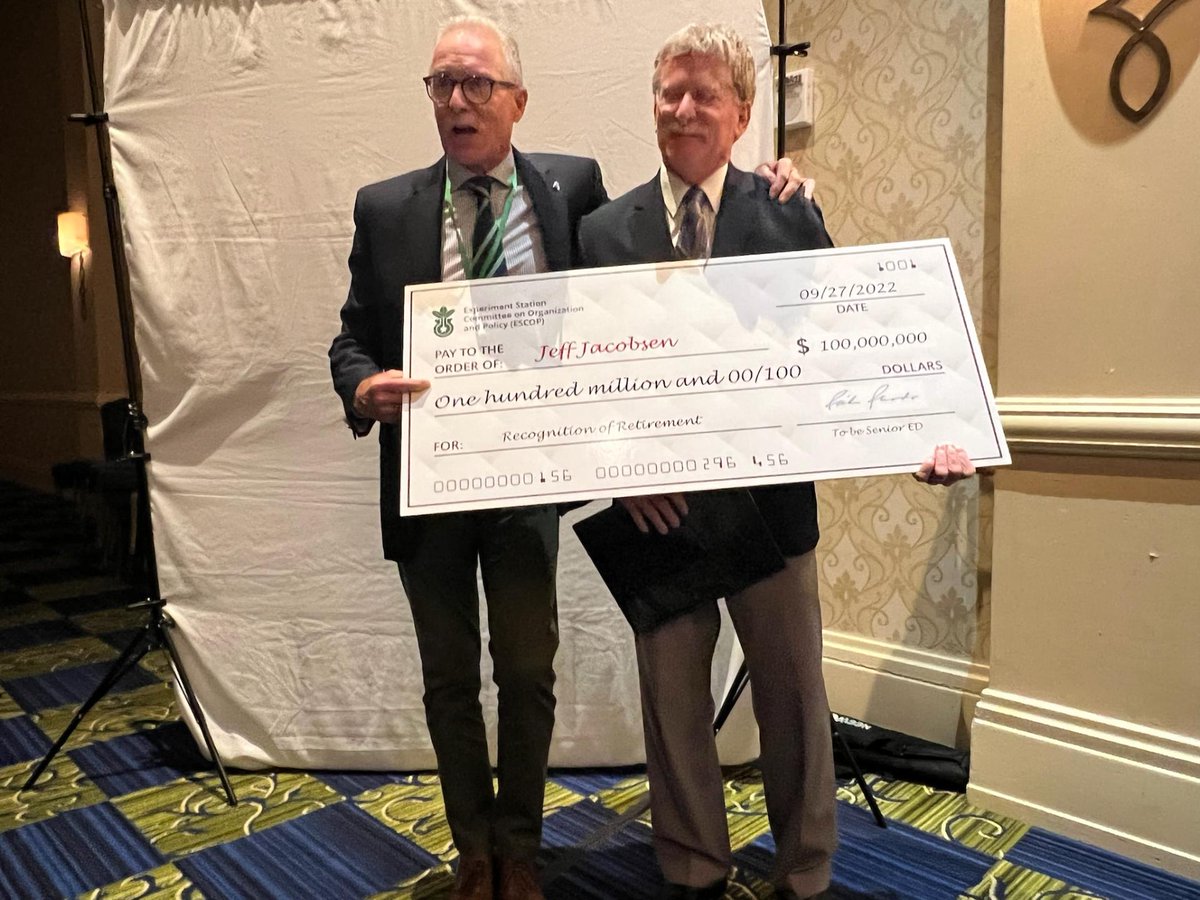 NCRegionalAssoc's tweet photo. We are honored to have been able to celebrate NCRA's Jeff Jacobsen's amazing accomplishments & retirement here at the 2022 Joint Fall ESS/CES-NEDA meeting in Baltimore. We appreciate you so much! 😊 #LGUImpacts @USDA_NIFA @NCCEA @WAAESD @biology4u https://t.co/q4oy6vPF08
