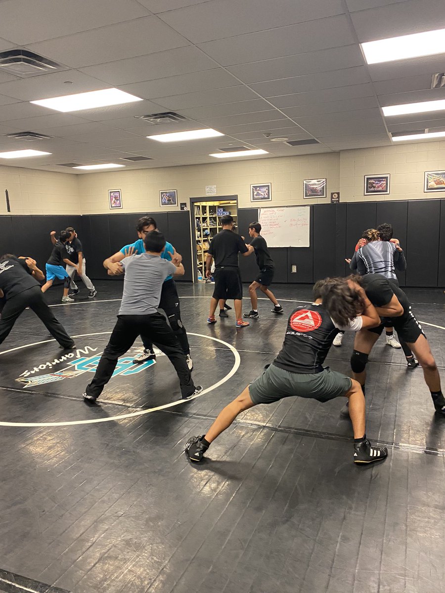 sths_wrestling's tweet photo. https://t.co/vpU9vHuG1q