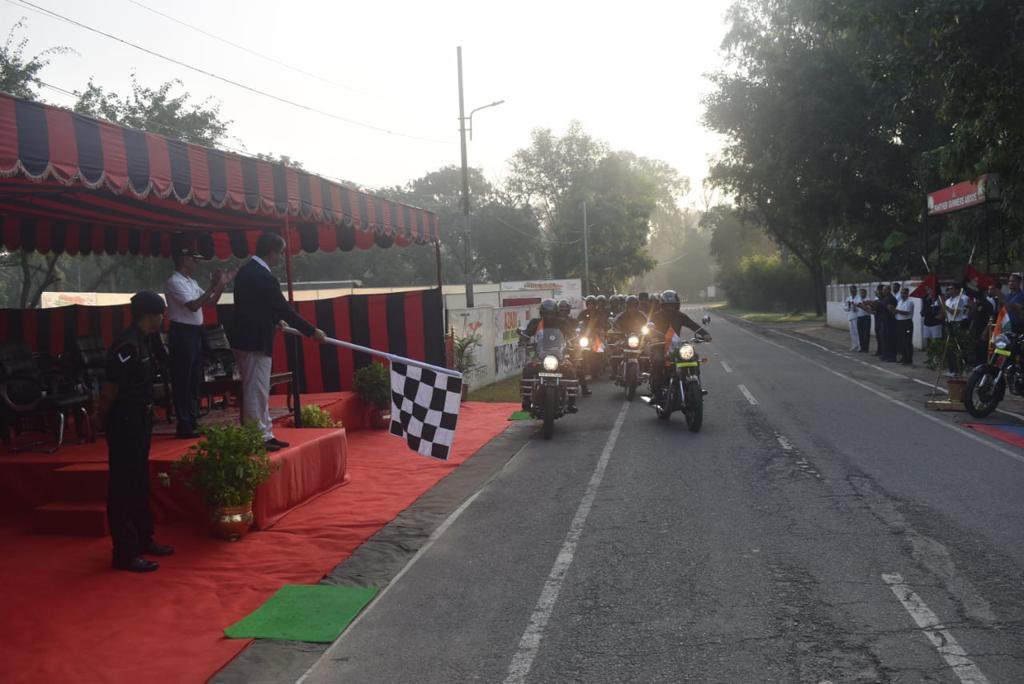 pro_defence's tweet photo. #VajraCorps @DefendersOfPunjab #PantherGunners celebrated #196thGunnersDay reaching out to veterans through bike rally, paid homage to fallen heroes at war memorial &amp; org tree plantation by young buds of #ASHASchool.
@adgpi @SpokespersonMoD @westerncomd_IA @DDNewslive @PIB_India https://t.co/VmJpeSTIl6