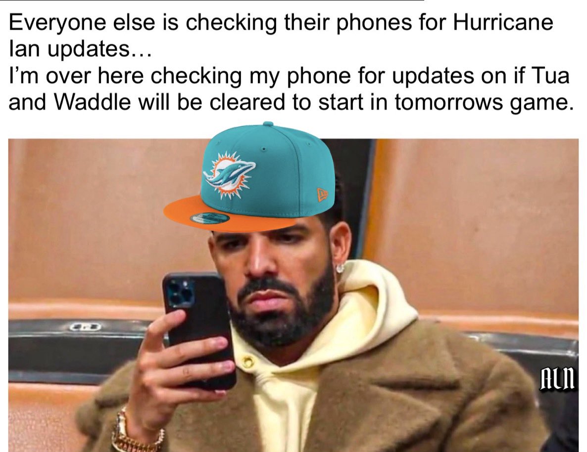 mrbgr8's tweet photo. #priorities #miamidolphins #PhinsUp #tua #TuaTagovailoa #waddle #jaylenwaddle #Dolphins #NFL #thursdaynightfootball #ESPN #miami #MiamiFL #HurricaneIan https://t.co/oOk4Yg4us3
