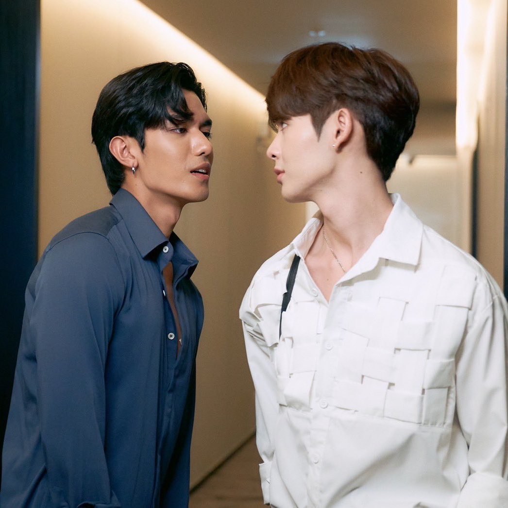 withDaisyJS's tweet image. รูปนี้คือคิงเอื้อหรือเน็ตเจมส์ คือตอนนี้แยกกันไม่ออกล้าววว 😂😂😂  #อนลQ5เริงร่าสุด