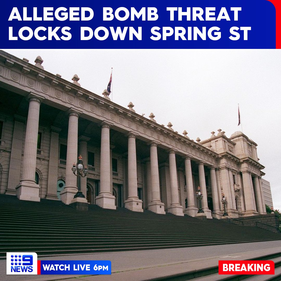 9NewsMelb's tweet photo. DEVELOPING: Victoria's Parliament House is currently in lockdown, following an alleged bomb threat.

Staff are unable to enter or exit the building, with police currently investigating the incident.

#9News https://t.co/VOi76CR1Na