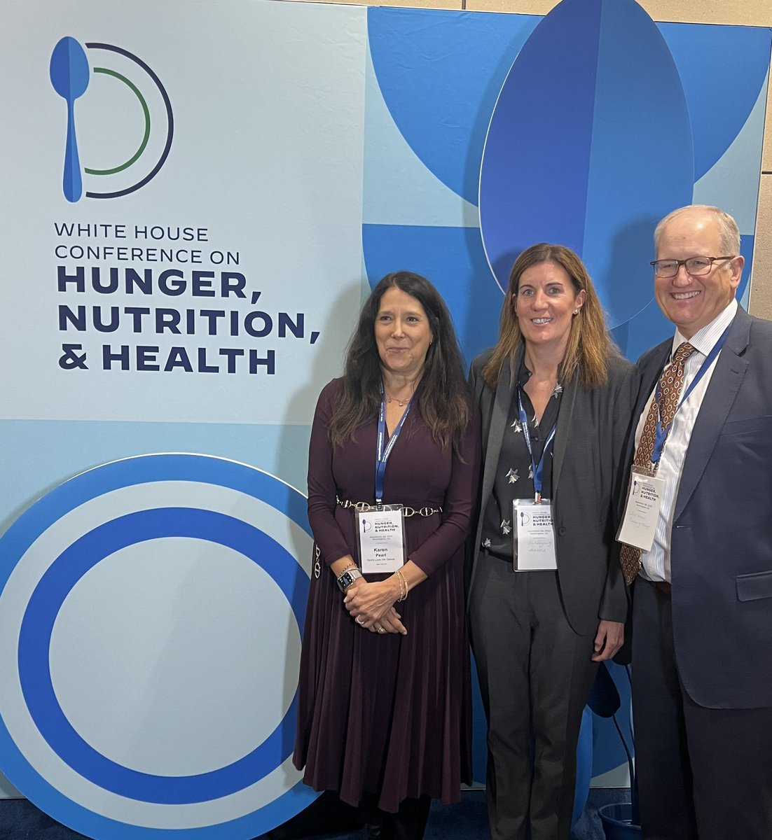Honored to be part of such a historic day! Medically-tailored meals should be a mandated benefit! <a href="/FIMCoalition/">Food is Medicine Coalition</a> <a href="/MANNANourishes/">MANNA</a> #WHConfHungerHealth