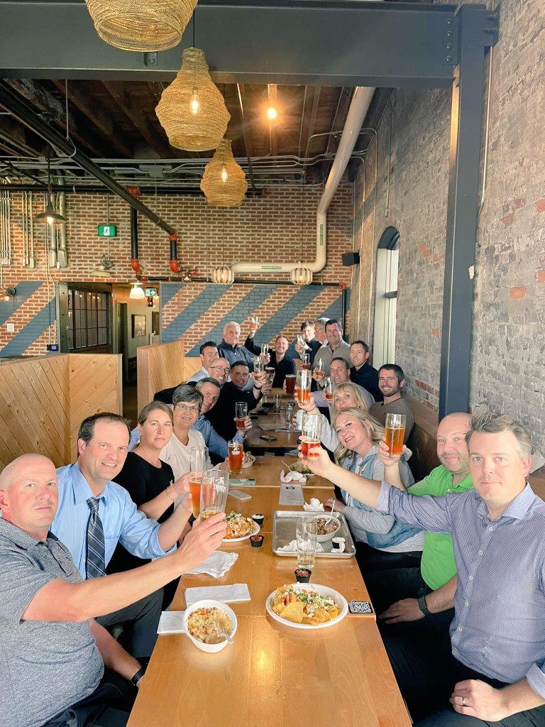 Thanks to everyone from across the curling world for the support we and the Brannen family have received in the last few days. We attended Bob and Jamie's funeral today and were able to send our friend off with a beer!  #friends #family #curling @picaroons