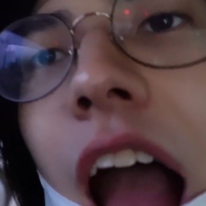 Migsentaforte's tweet image. Pov:você é bilu teteia da cabeça e aceitou a namorar comigo e sua galeria é assim