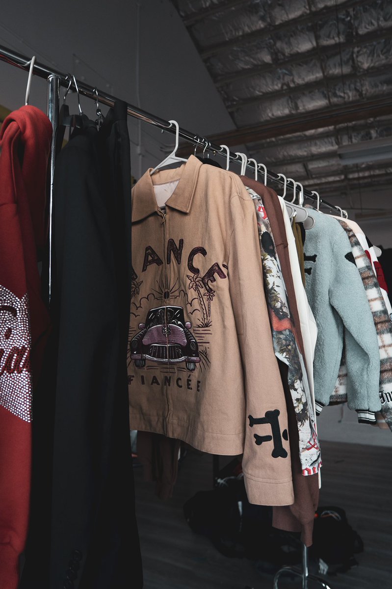ProjectPoppa65's tweet photo. Bay Area clothing brand thread 👇🏽
#FiancéFiancée Pt.1 https://t.co/BtSA1Gm87v