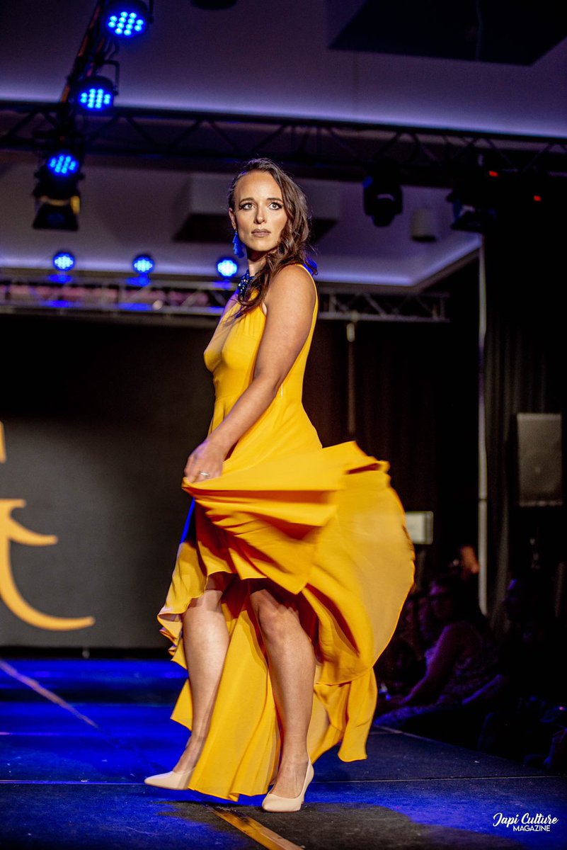 I got to walk in my first runway show last weekend thanks to <a href="/RossarioGeorge/">Rossario George</a> 🙏