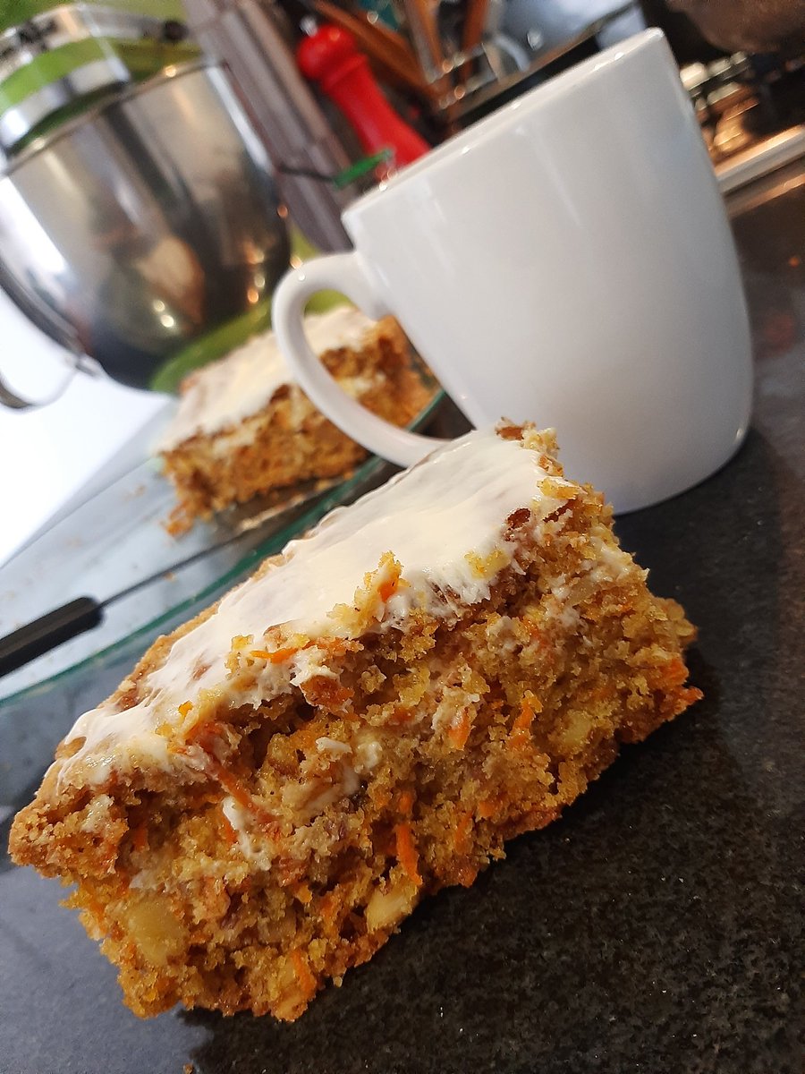 willpirela's tweet photo. @UnJuan_ Tienes que probar mi torta 🥕 https://t.co/R4LAKH825d