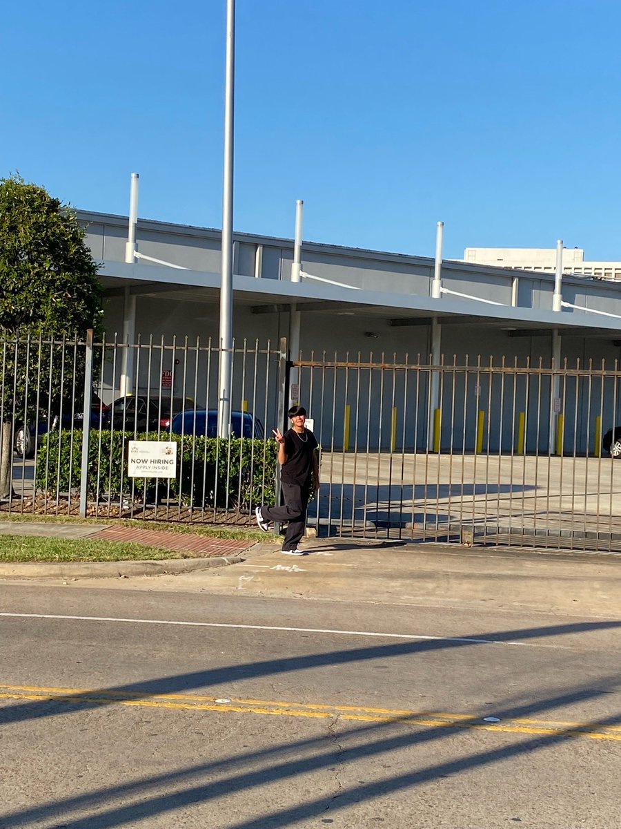 Cozyisshh tweet media