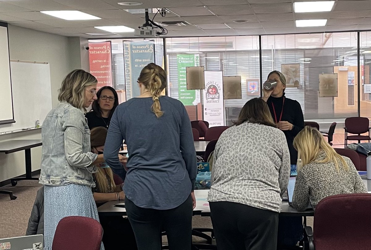 Elise_dean5's tweet image. A great day with the 3-5 ELA Committee! So many amazing educators in one room! @d47schools #d47pride #UnitsofStudy #TeacherClarity #WeAreBetterTogether