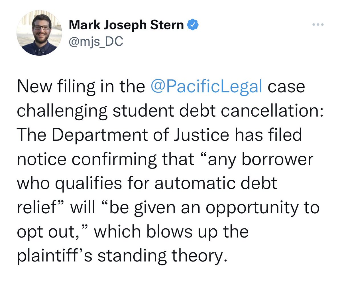 AlexCTaliadoros's tweet photo. if you like your student debt, you can keep it https://t.co/OhgBlQeFLn