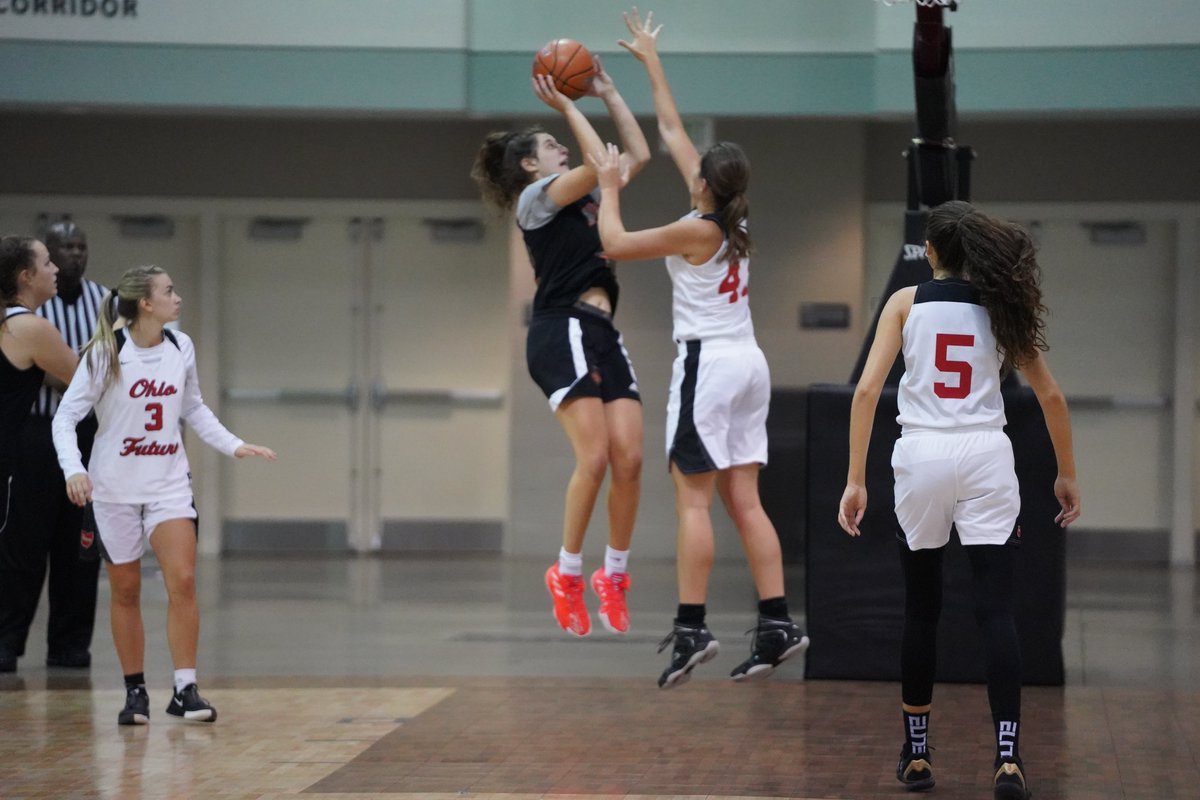 WorldExposureWB's tweet photo. Flashback from The Classic #Indiana vs. #OhioFuture
Thank you to all of the players & parents that purchase photos and highlights last AAU season. We will do the same this spring/summer.
Email: worldexposurewbb@gmail.com for more information https://t.co/MhQApj5ieb