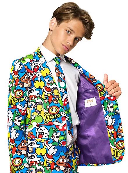 This is THE suit of all time 