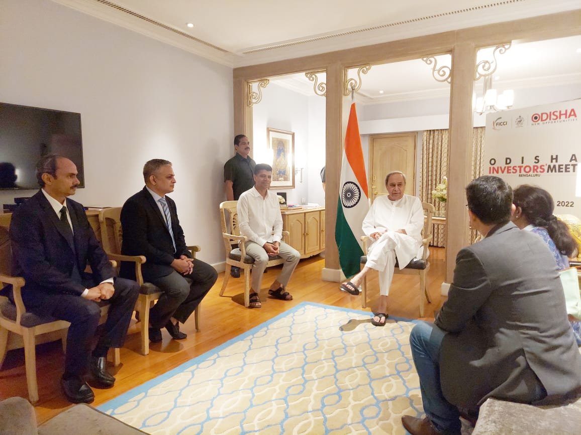 Naveen_Odisha's tweet photo. Delighted to meet Shri Rajneesh Sharma, Centre Head of Incture India, during #OdishaInvestorsMeet 2022 in #Bengaluru. Highlighted the incentives and facilitation offered in the #Odisha IT Policy 2022 to make the state a destination of choice for the industry. #InvestInOdisha https://t.co/6pk0u1z5ZC