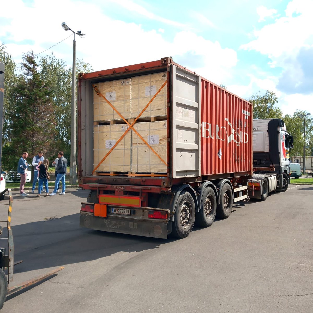 Goods arrived!#Solar #solarenergy #EnergyStorage