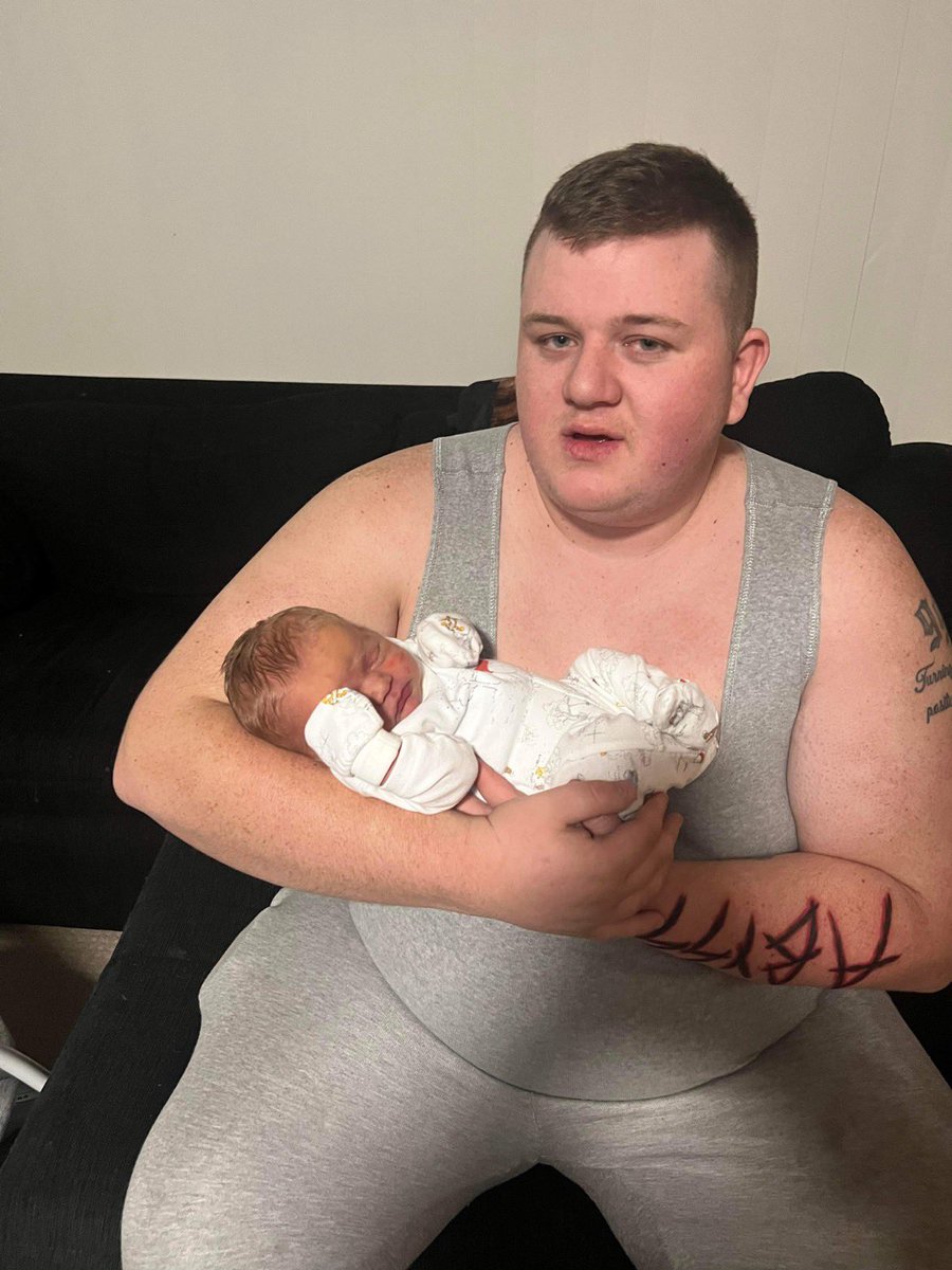 Chargeyytate's tweet photo. Became a dad that’s why I quit streaming. https://t.co/vhWeYGv9MG