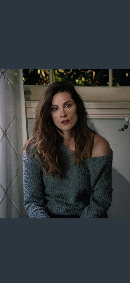 EmmaaGabriellaa's tweet photo. Okay so I guess I’ll share this with you all, WHAT I DO WHEN I WRITE “ my dramatic storylines” it’s pretty simple… That SONG ON
✨R E P E A T ✨ and DRAMA STORYLINES AUTOMATICALLY come to mind!! YOU’RE WELCOME 💖#EmmaWrites #GoingDarker #MayaAndCarina #StayTuned 😩😳😬 https://t.co/3URoUz2qJ6
