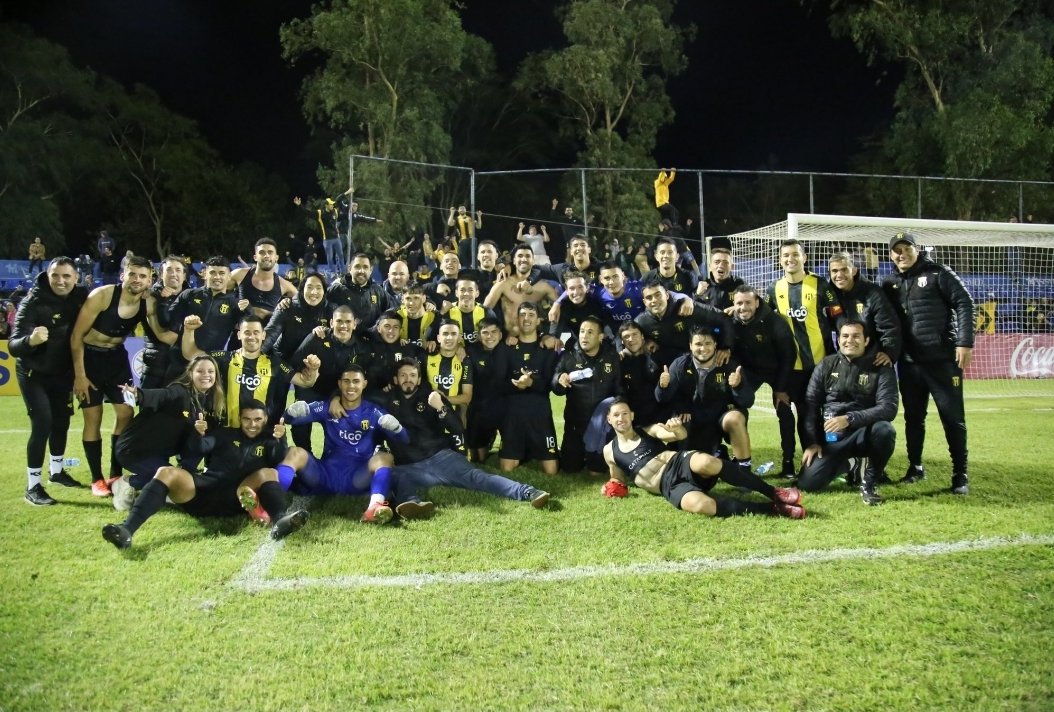 CON FÉ HASTA EL FINAL!!
FELICIDADES EQUIPO 
🟡⚫️🟡⚫️