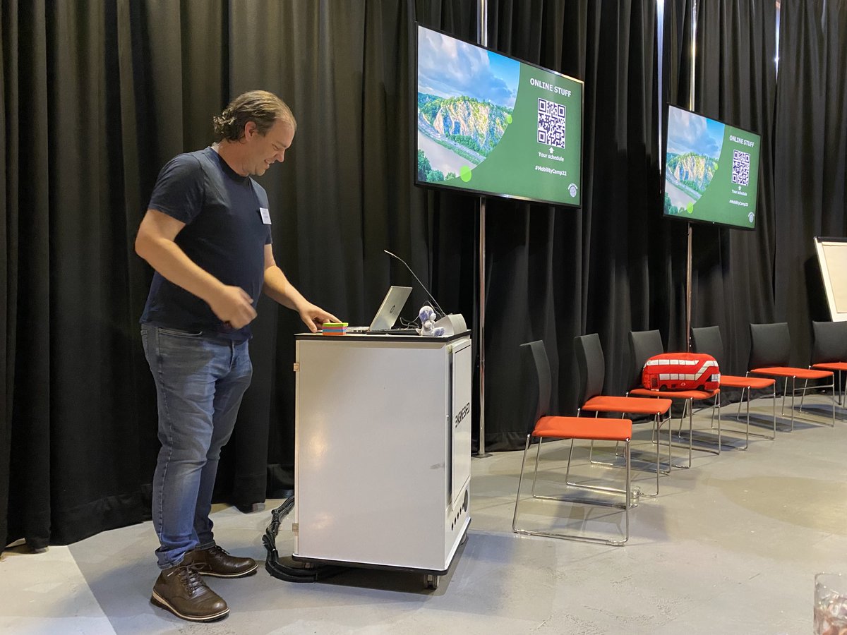 .⁦<a href="/mobilityguy2/">James Gleave 💙</a>⁩ opens the proceedings for today’s #MobilityCamp2022 ⁦<a href="/EngineShed_BB/">Engine Shed</a>⁩ #Bristol. We’ll be exploring Backing Sustainable Transport