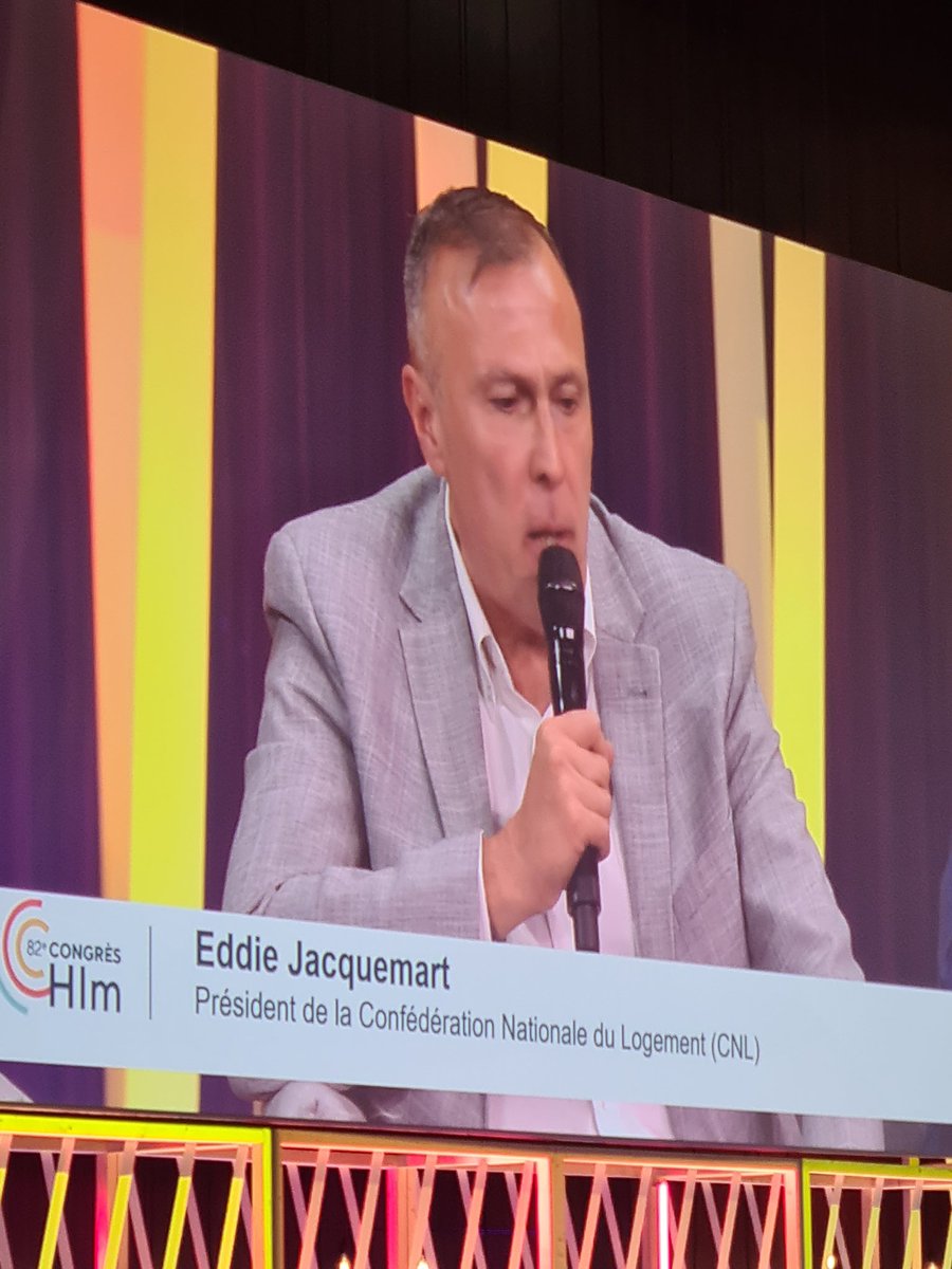 La_CNL's tweet photo. #congresUSH La # CNL refuse que les habitants payent pour la réhabilitation des HLM. @EddieJacquemart demande la suspension pendant 3 ans de la 3ieme ligne de Christine Boutin et son abolition. "Le ministre et l'Etat @OlivierKlein93 doivent agir. C'est de leur responsabilité." https://t.co/FM5gM9sfAA