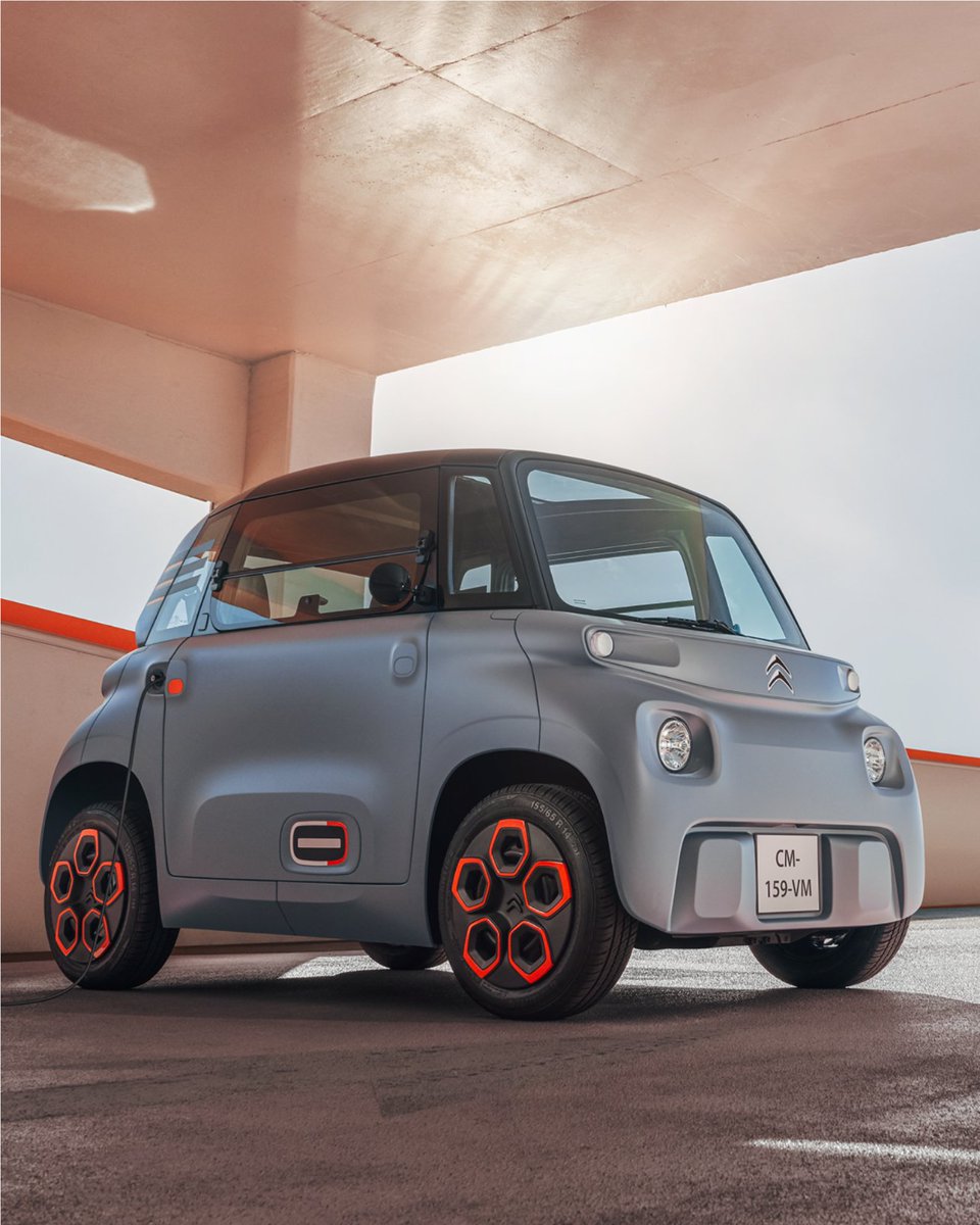 CitroenEspana's tweet photo. Este finde estaremos en Valencia para el foro ECOMOV, junto al Nuevo #C5X, Nuevo #C5Aircross, el Citroën #Ami y el #ëC4. Ven a conocer y probar la gama eléctrica de Citroën, del 30 de septiembre al 2 de octubre en La Marina de Valencia. ¡Te esperamos! https://t.co/kX9YnZFuwW