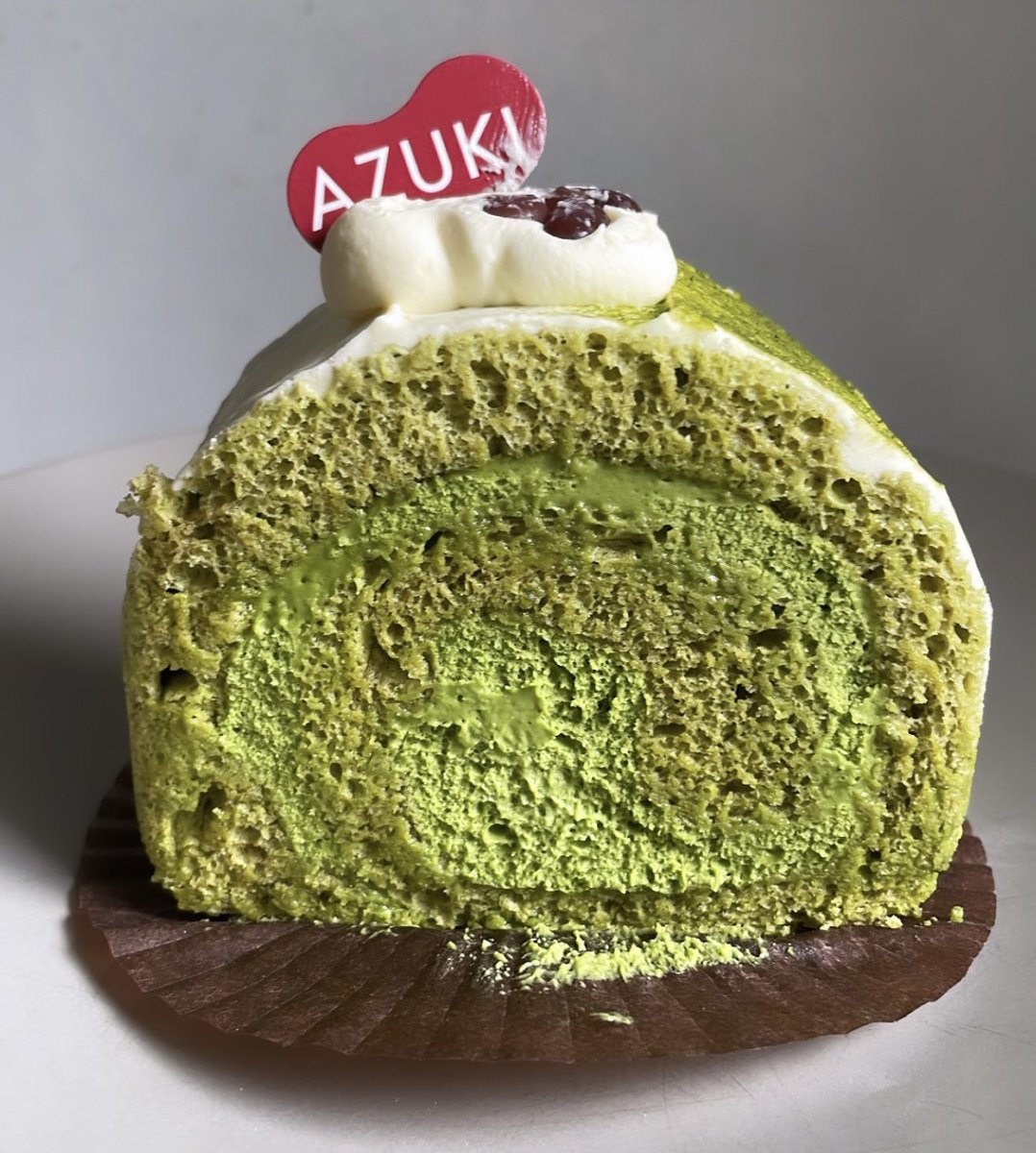 Today me thanks yesterday me for having the excellent foresight to buy extra cake.