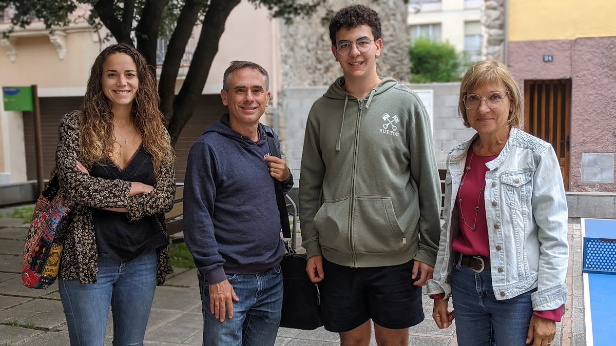 🌳 🍑 L'IE Mestre Andreu <a href="/iesantjoan/">IE Mestre Andreu</a> té una Comissió Mediambiental per millorar el funcionament del centre i els hàbits saludables. L'altre dia vàrem parlar amb quatre dels seus membres. #StJoanAb

ivoox.com/l-ie-mestre-an…