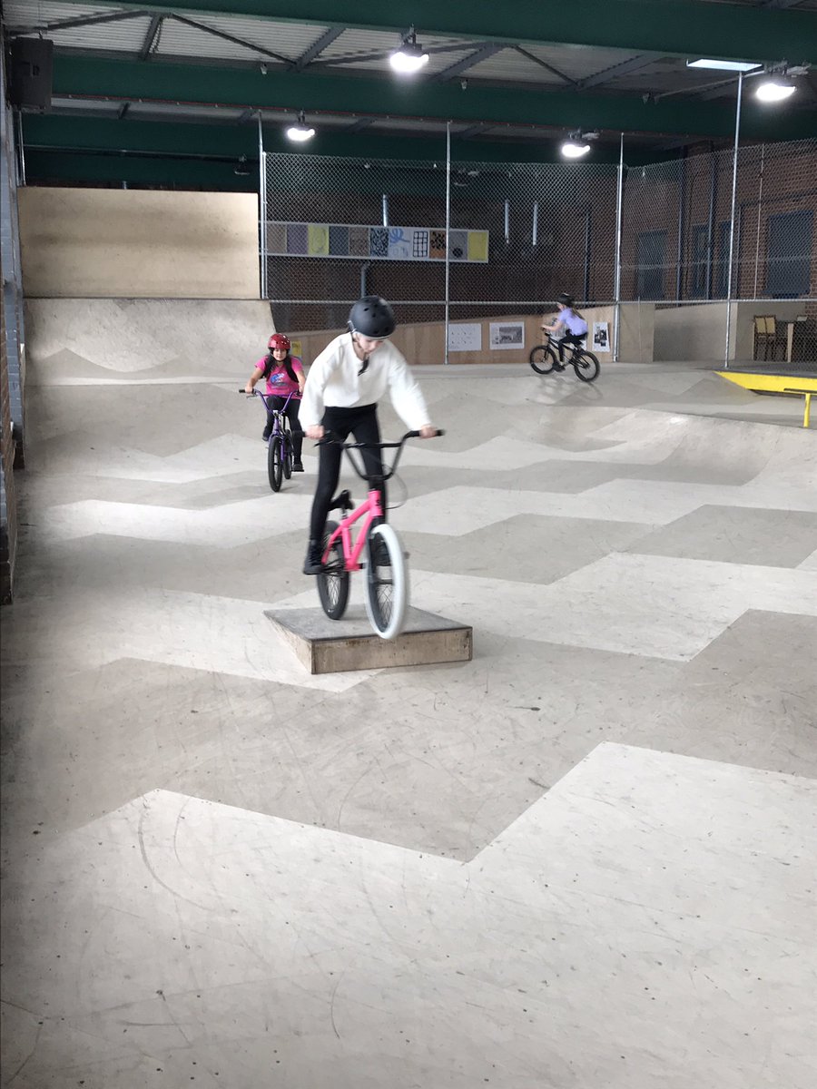 GoRideGlasgow's tweet photo. The girls from @lourdessec  having a blast at their first session at @the_loadingbay . Part of the Girls Cycling Programme. Drops, drop ins , jumps and the big bowl. Lots of fun and determination from all! @ScottishCycling @Glasgow_Sport @PEPASSGlasgow @CyclingWorlds https://t.co/DEoVmLF4SC