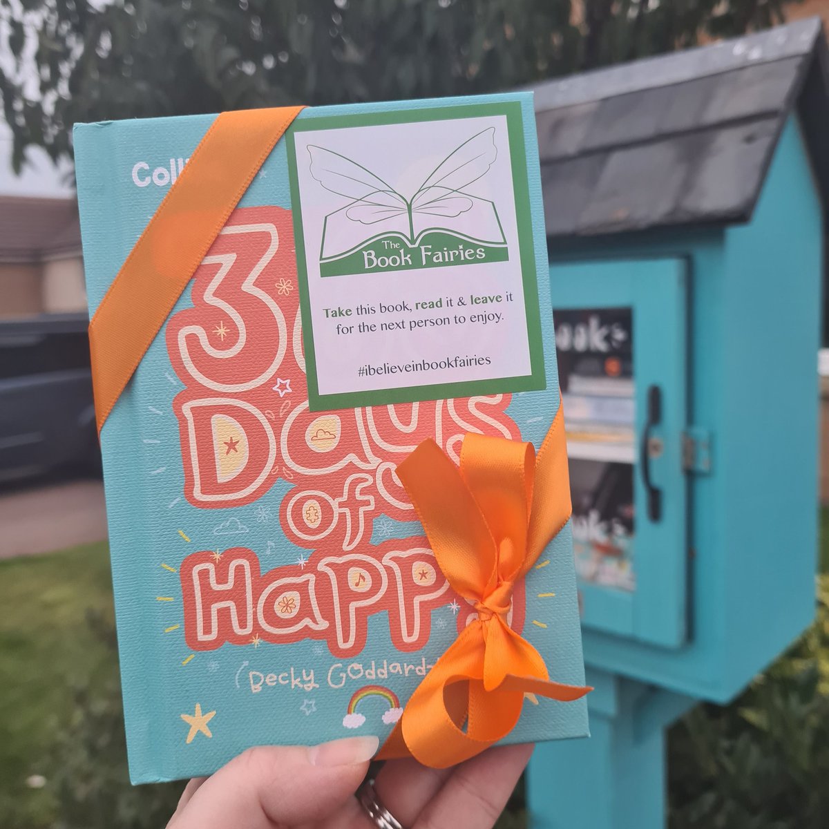 'Give EVERY day the chance to become the most BEAUTIFUL day of your life' Who will be lucky enough to find this copy of 365 Days of Happy by Becky Goddard-Hill? #IBelieveInBookFairies #TBF365Days #BeckyGoddardHill #TBFCollins #Collins4Parents #EmotionallyHealthyKids #365Days