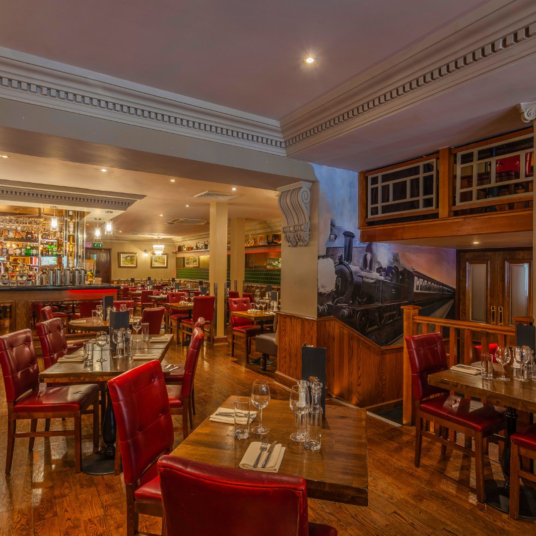 TODAYS THE DAY 🥂

1900 will be opened from today Thursday 29th of September and weekly opening hours are below-
Thursday – Saturday 5 pm – 10 pm

Book your table via the link in our bio. 

#1900 #datenight #restaurant #cocktails