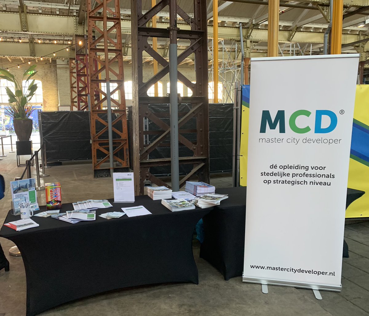 De <a href="/MCDopleiding/">MasterCityDeveloper</a> vandaag op de <a href="/DagvandeStad/">Dag van de Stad</a> in Tilburg met als thema dit jaar: De stad van iedereen -  hoe maken we onze steden inclusief en toekomstbestendig? #mastercitydeveloper #levenlangleren #eur #tudelft