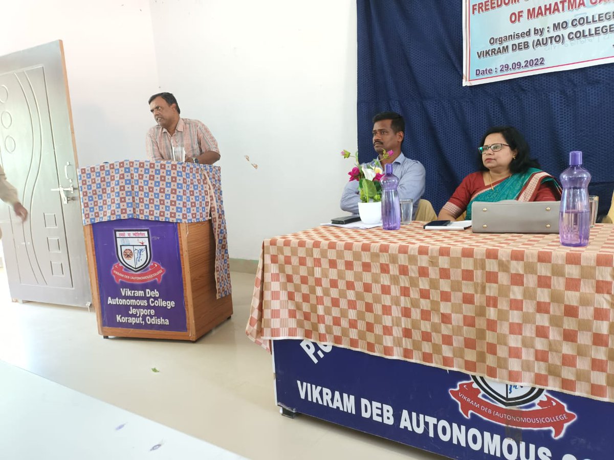 LtPatra's tweet photo. A seminar on odishas contribution to freedom fighters struggle and influence of Mahatma Gandhi under mo college, chief guest Dr N n  Dash,cheif speaker Dr k. Mahapatra,on 29.9.22. Dr Gopal Halder,inagurated and,Dr Lakshman Patra, gave guest introduction and vote of thanks, https://t.co/iVgHReEubc